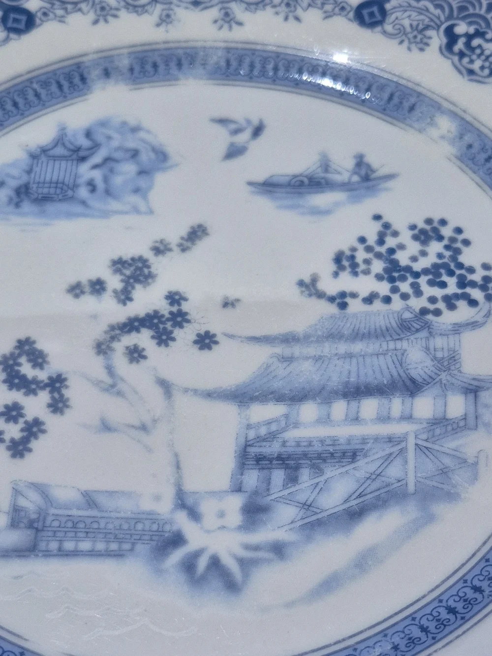 VTG. CHINESE GARDEN EMERALD  Blue and White Porcelain Decorative Plate -